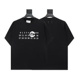 High-quality, in-stock men's short-sleeve t-shirt made from 100% cotton double yarn