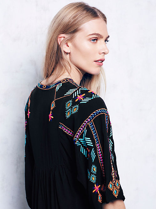 Spring and Summer Embroidered V-neck Dress