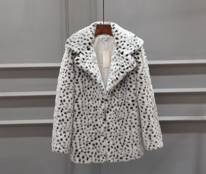 Dalmatian Coat Mid-Length Snow White Leopard Print