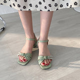 Nude Pumps Block Heel