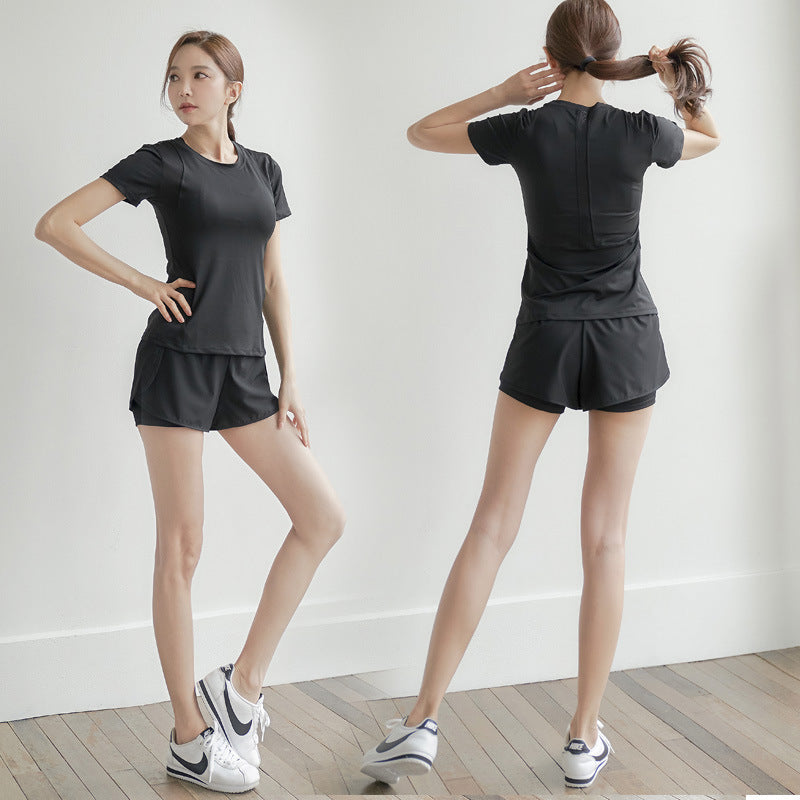 Anti Sweat Dressing Yoga Suit