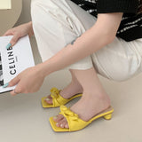 Nude Pumps Block Heel