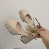 Nude Pumps Block Heel
