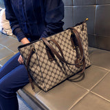 The Teacher Tote Genuine Leather Portable Women's Bag Fashionable Large Capacity Travel Sling Bag Tote Bag