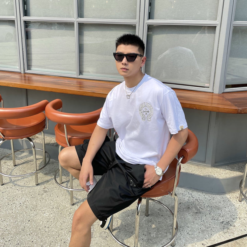 CHH Chrome Heart T Shirt Spring and Summer Hand Painted Graffiti Luminous Printed round Neck Short Sleeve T-shirt for Men and Women