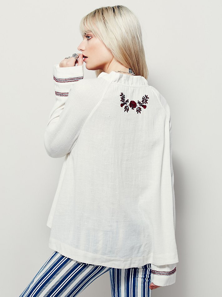 Embroidered Floral V-neck Lace-up Flower Shirt